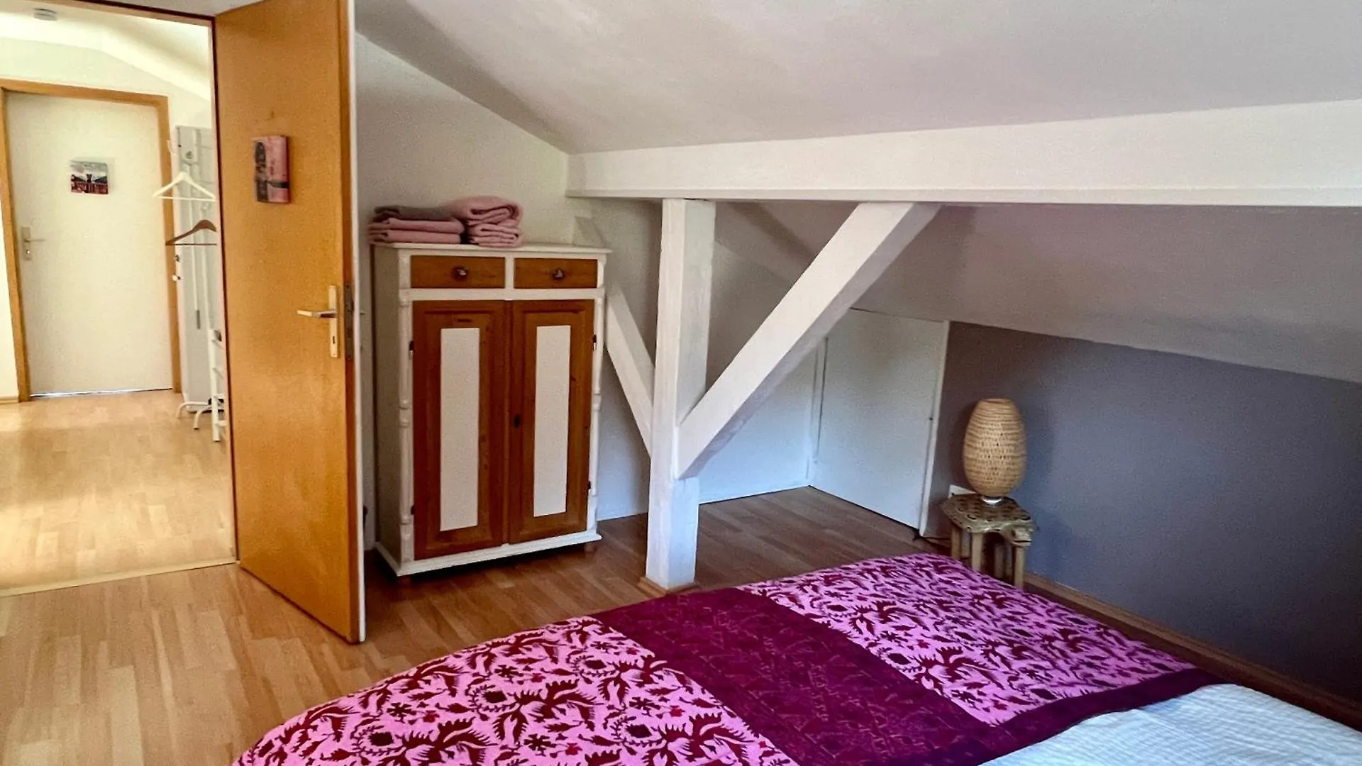 Room With A Skylight - Gemuetliches Zimmer Zwischen Muenchen Und Rosenheim 费尔德基尔兴-韦斯特拉姆 德国